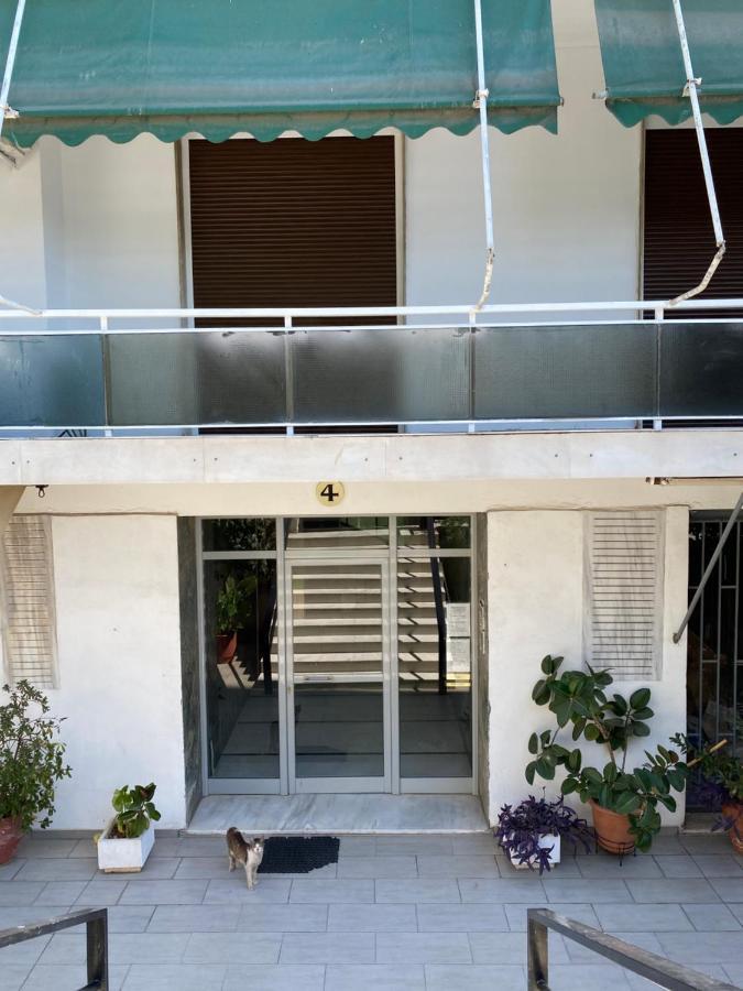 Galaxy Home Spacious & Renovated Apartment Athen Eksteriør billede